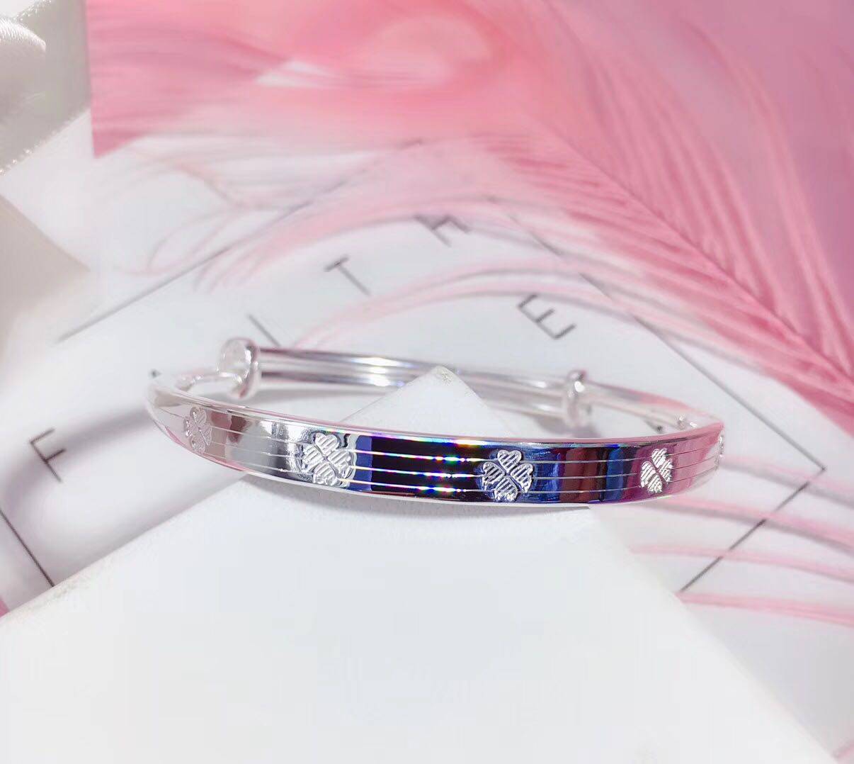 999银七彩拉丝幸运四叶草圆肚双扑平面伸缩推拉纯银女手镯亲子款