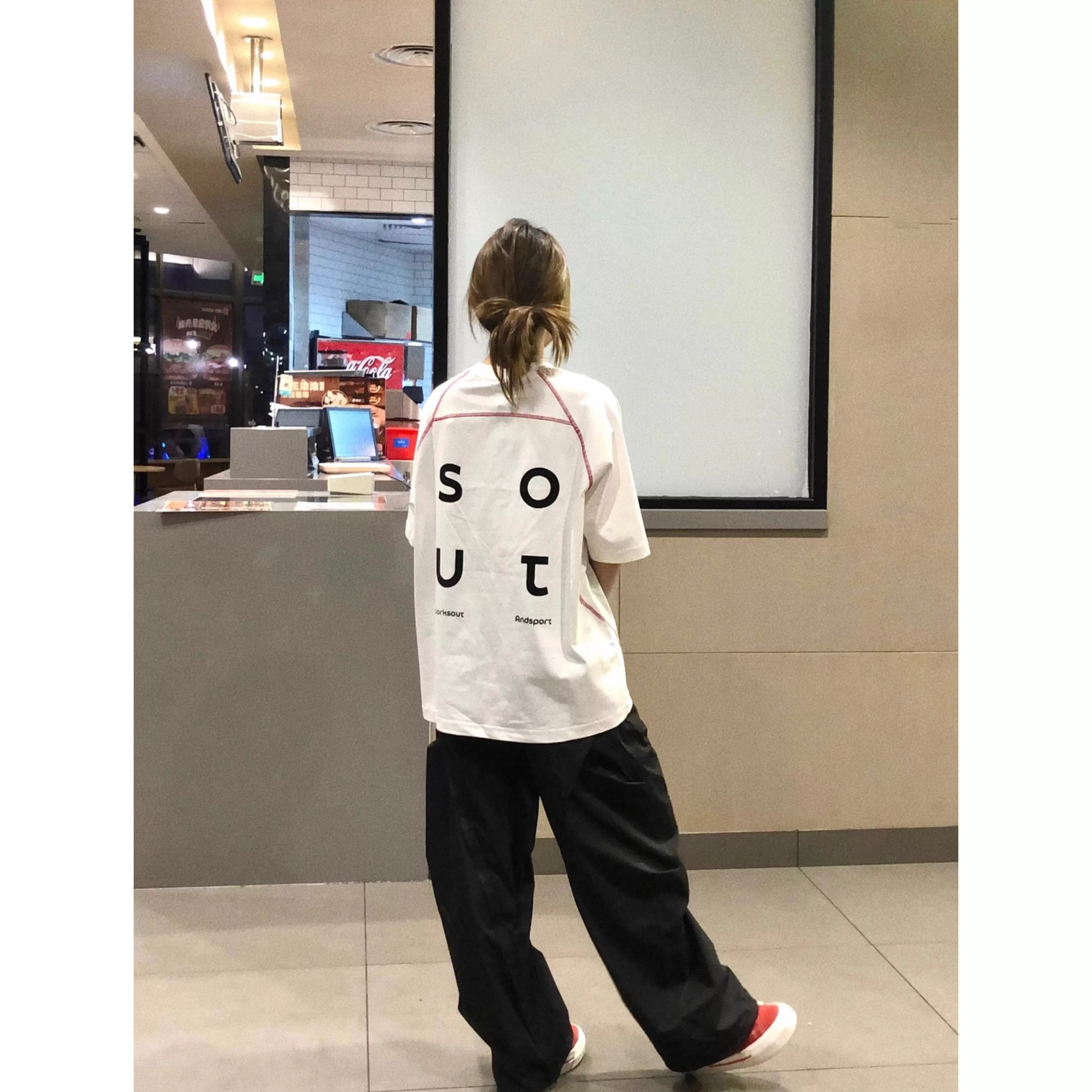 2026流行穿搭一整套超火撞色线短袖t恤女夏休闲洋气时尚减龄套装