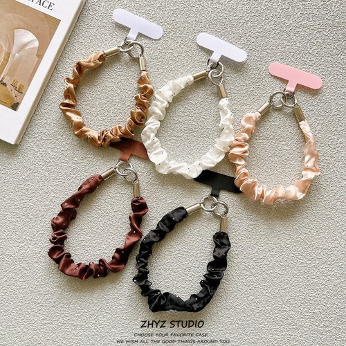 手机挂绳短款小众高级感时尚丝绸褶皱手腕带短绳钥匙扣相机手提女