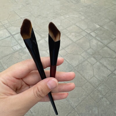 沧州化妆刷小斧头遮瑕刷双坡面