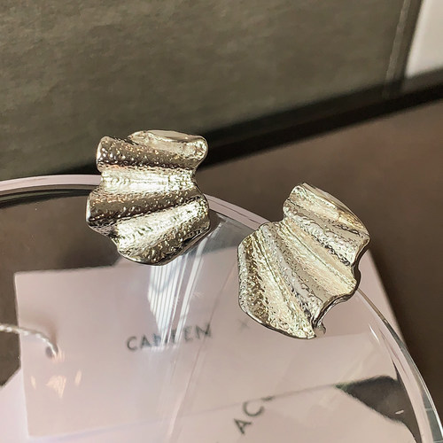 CANFEN独特漂亮褶皱设计金属耳钉