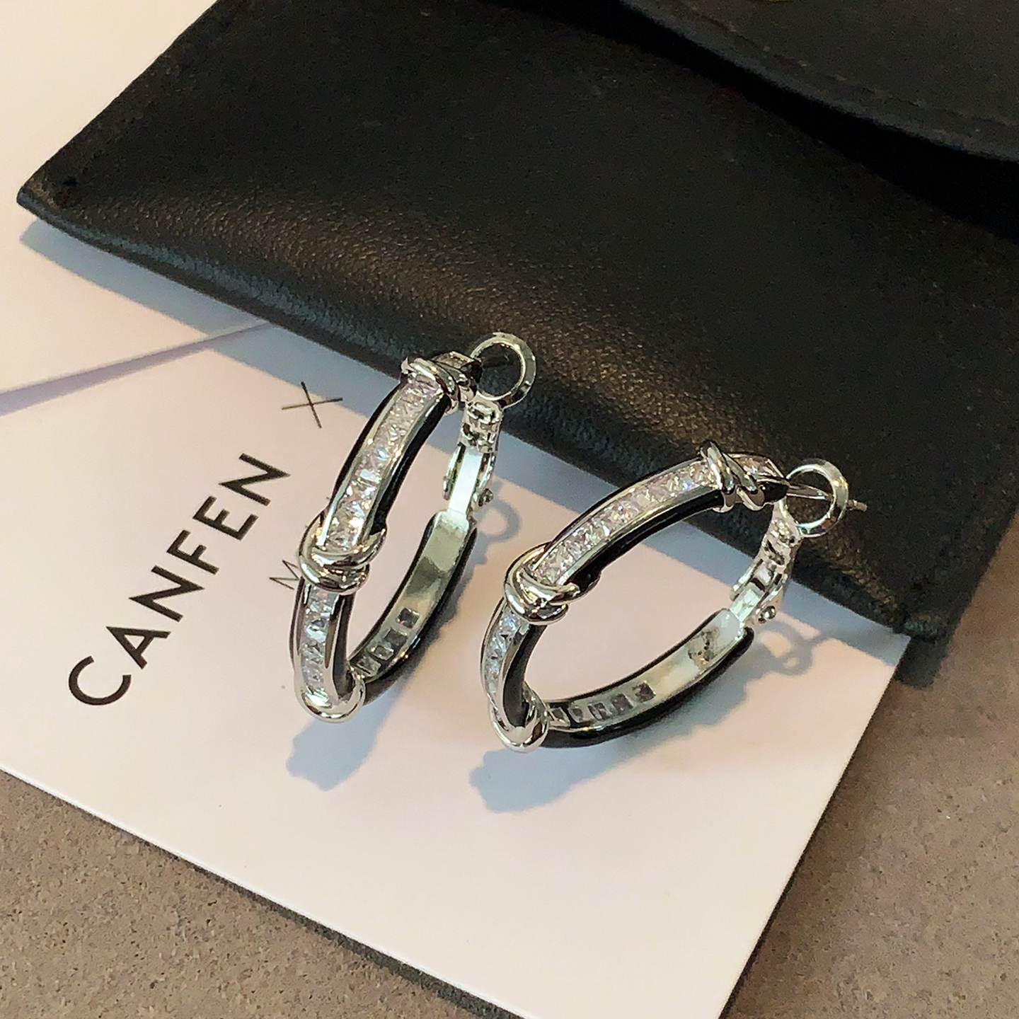 CANFEN欧美黑色滴釉金属圈圈耳环