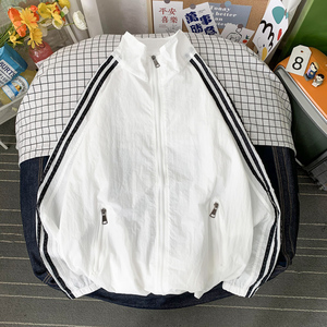 运动外套男夏季超薄透气大码宽松情侣防晒衣港风摆拍1FS2031-P35,碎花裙搭配双面呢外套图片