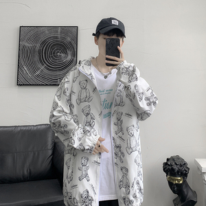 外套男女秋季欧洲站卡通小熊夹克模特中性风港风18J图片