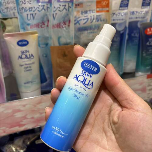 日本制SKINAQUA防晒喷雾SPF50+