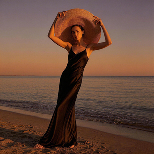 JIRANDESIGN真丝吊带裙黑桑蚕丝长裙显瘦气质晚宴约会礼服连衣裙