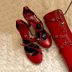 9号鞋坊!红色中古圆头交叉带高跟单鞋浅口镂空高跟鞋包头凉鞋