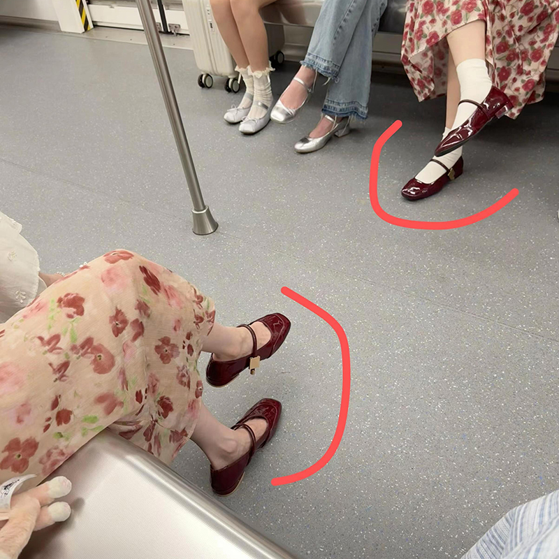 方头浅口一字带玛丽珍平底单鞋婚