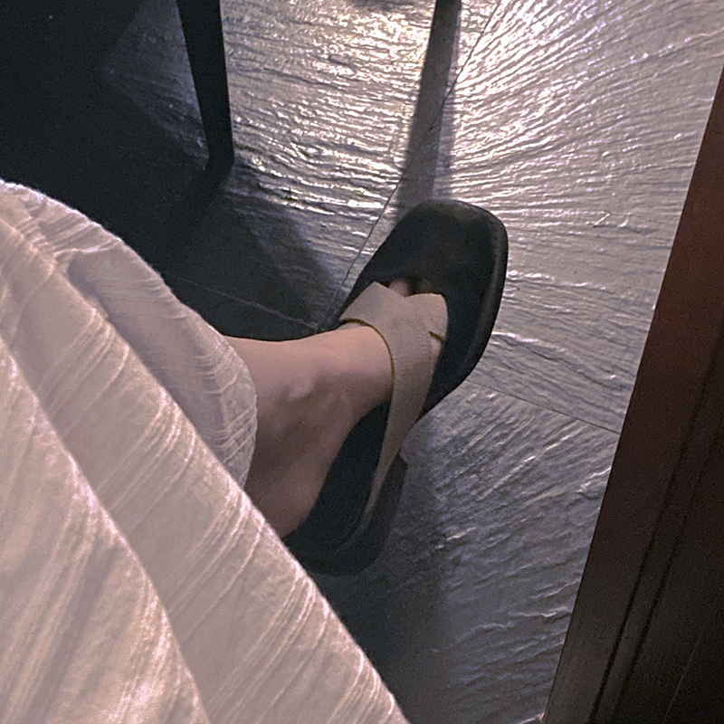 亏本清仓 9号鞋坊复古交叉带方头浅口单鞋低跟粗跟包头凉鞋拖