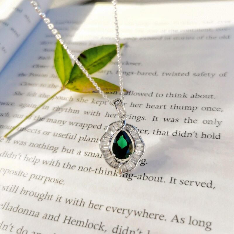 优雅气质不规则锁骨链通体S925纯银项链复古水滴形锆石毛衣链,饰品/流行首饰/时尚饰品新,银饰项链,淘宝优惠券,粉丝福利购,淘宝优惠卷