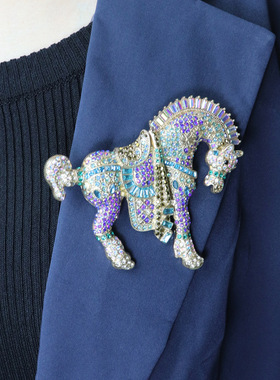 中古重工水晶镶钻唐三彩马胸针项链套装配饰 胸针