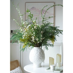 雪柳鲜枝松枝澳梅蜡梅花混搭鲜花水养真花瓶插花过年春节年宵花材