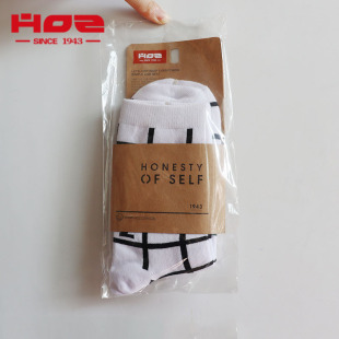 HOZ后街袜子男士长袜条文白色