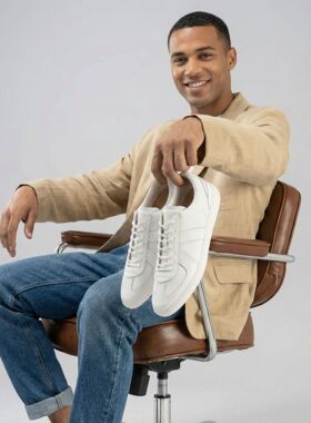 外贸轻奢手工男士休闲运动小白鞋男春夏季新款牛皮阿甘德训板鞋子