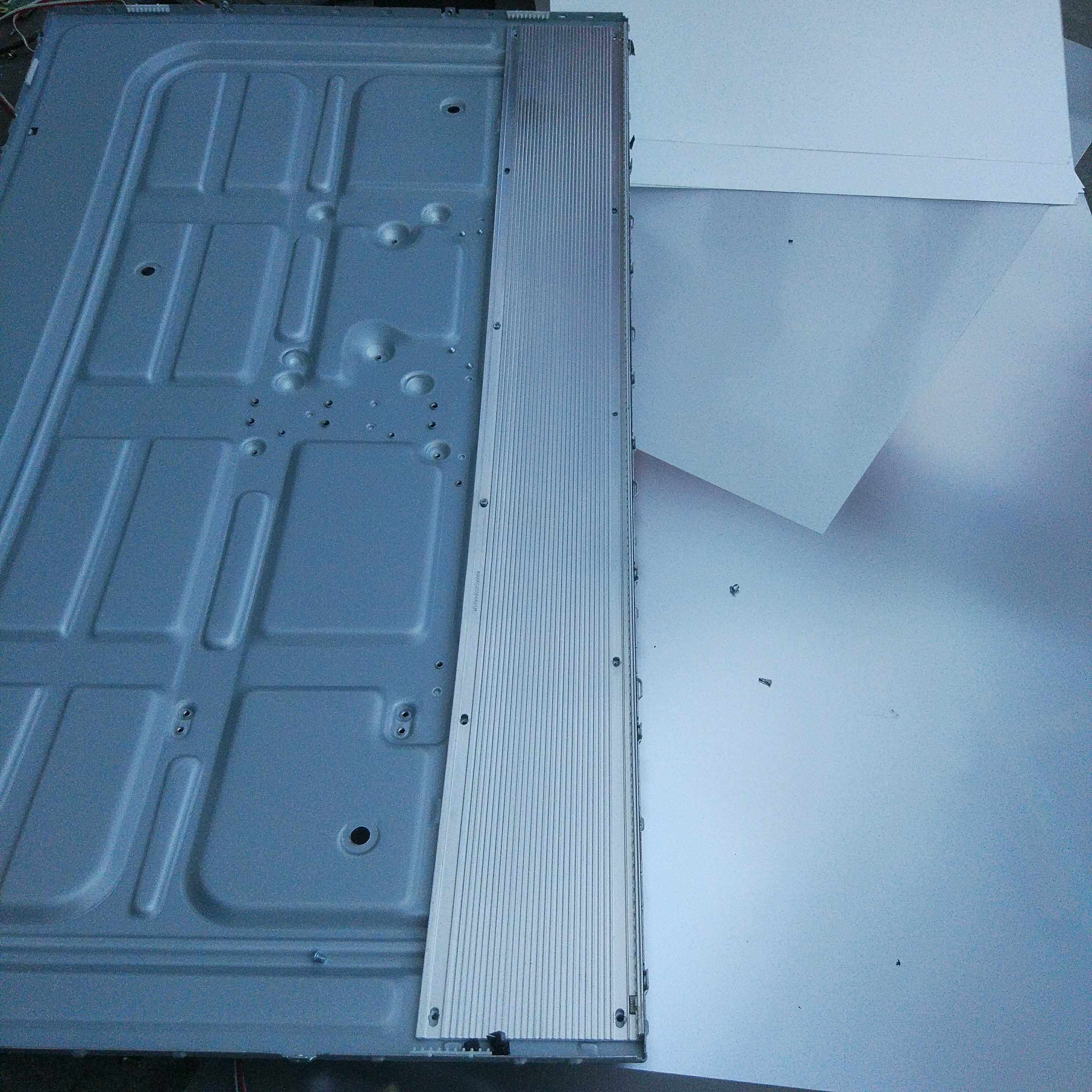 hkc/惠科 nb32c 曲面灯条 w7709nb32c00010 2条64灯珠