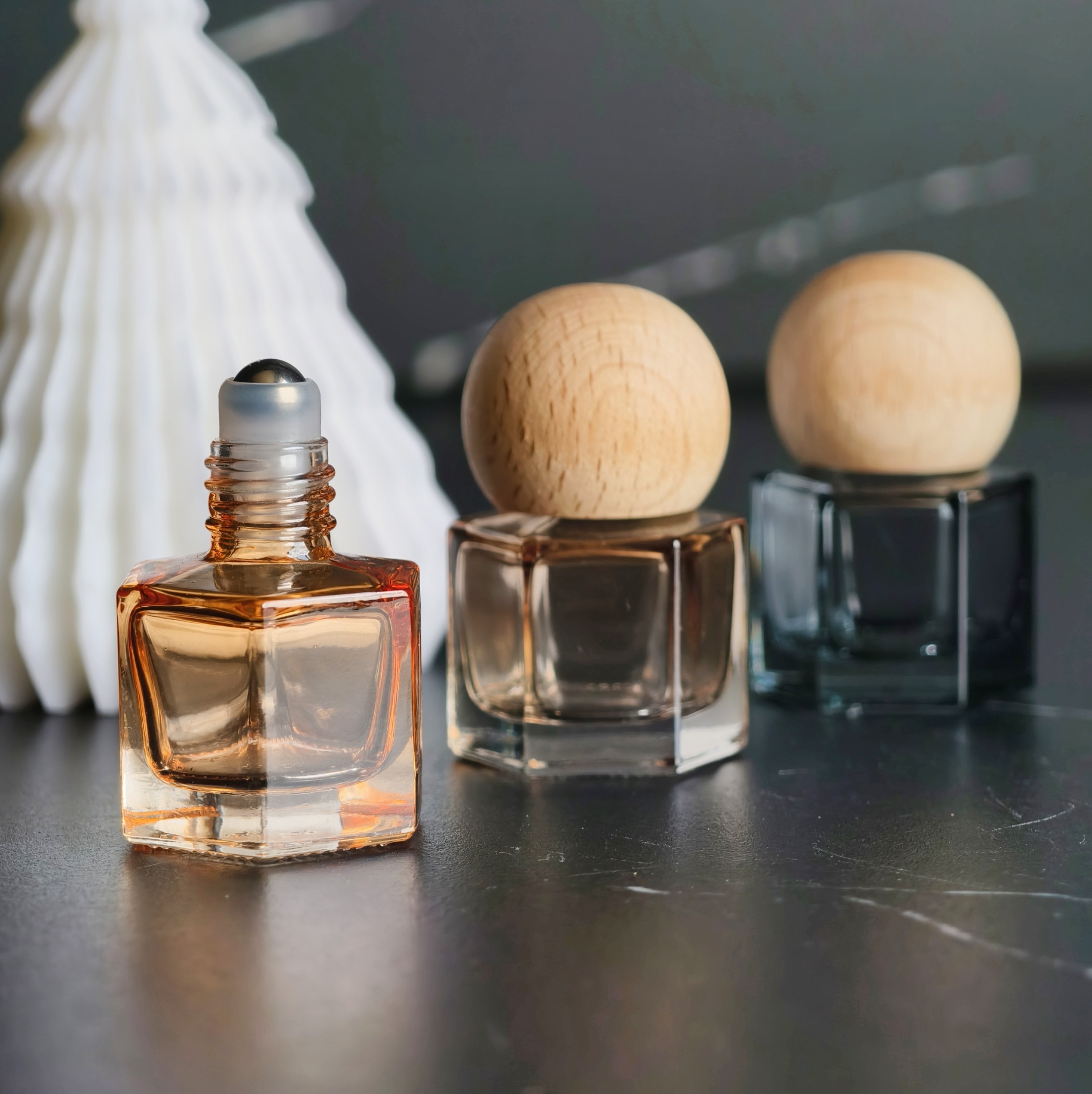 旅行香水精油分装小空瓶花露水涂抹滚珠瓶高端便携分装瓶避光玻璃