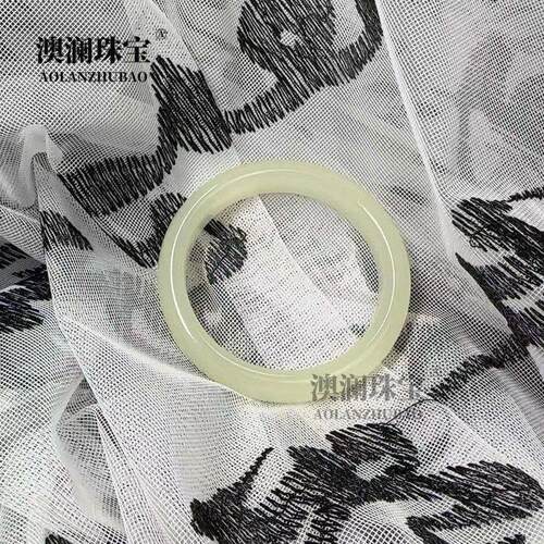 天然阿富汗玉圆条年轻气质款 少女葡萄肉天然玉石 温柔显白百搭