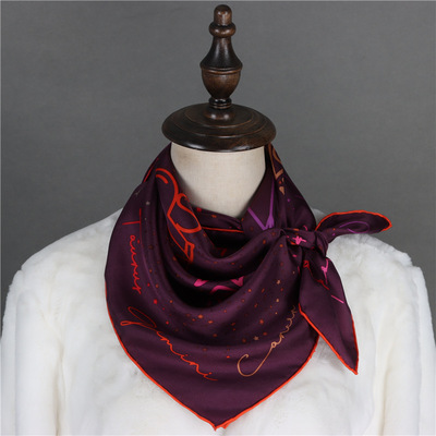 手工卷边双面同色星座斜纹绸方巾