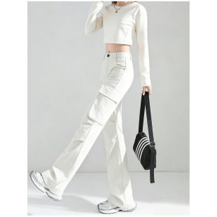 黑色微喇工装裤女春秋季2026新款美式复古户外宽松阔腿显瘦休闲裤