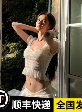 新款高级感飞袖一字肩低腰褶皱印花裙式分体辣妹少女绝美度假泳衣