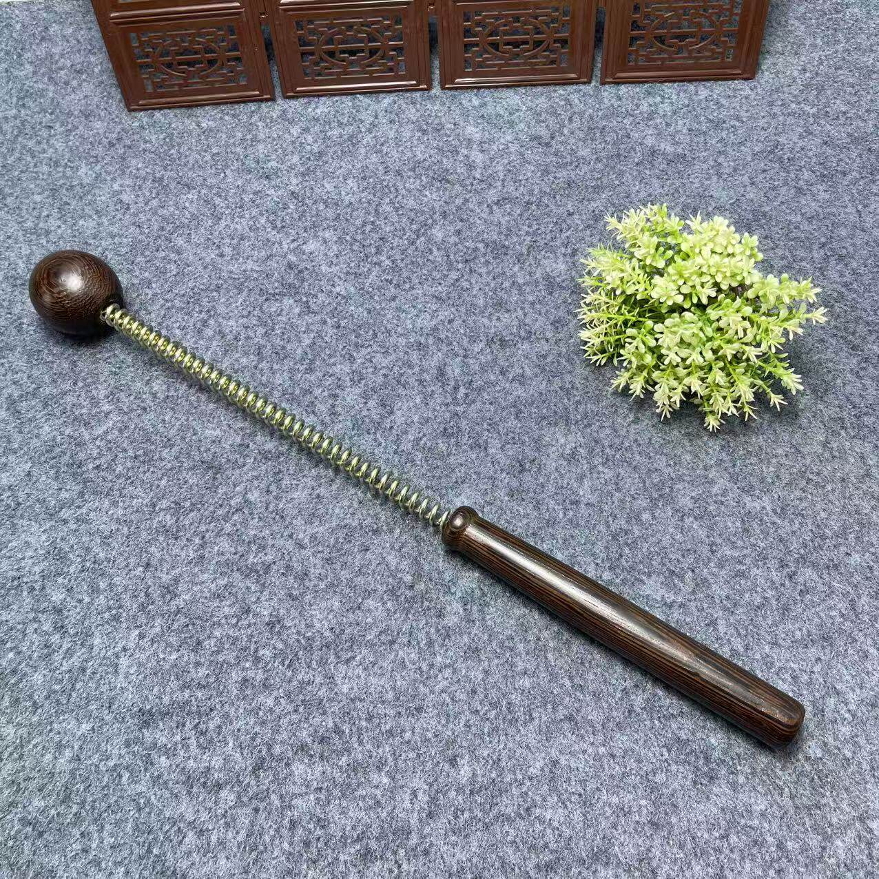 鸡翅木弹簧敲打按摩捶家用捶背拍打棒全身肌肤放松木质按摩器具