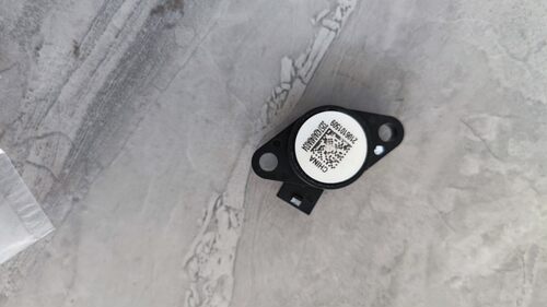 东风天龙依可菲特康明斯Ecofit尿素泵压力传感器压力开关 拆机件