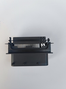 EDC17C63C55电脑板插头94P94针94孔