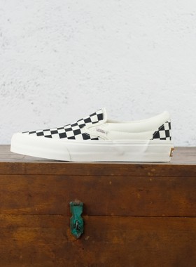 老万VANS SLIP ON男女黑白棋盘格一脚蹬懒人鞋帆布鞋 VN0007NC1KP