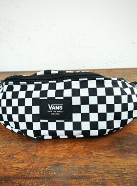 VANS棋盘格男女胸包腰包斜挎