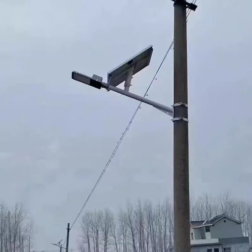 户外防水新农村照明太阳能路灯杆