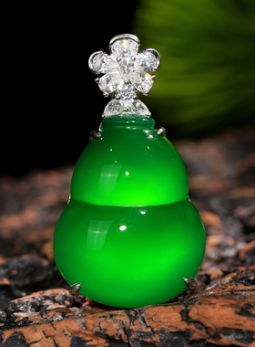 VISING珠宝天然绿玉髓马料葫芦吊坠锁骨链项链国风新中式