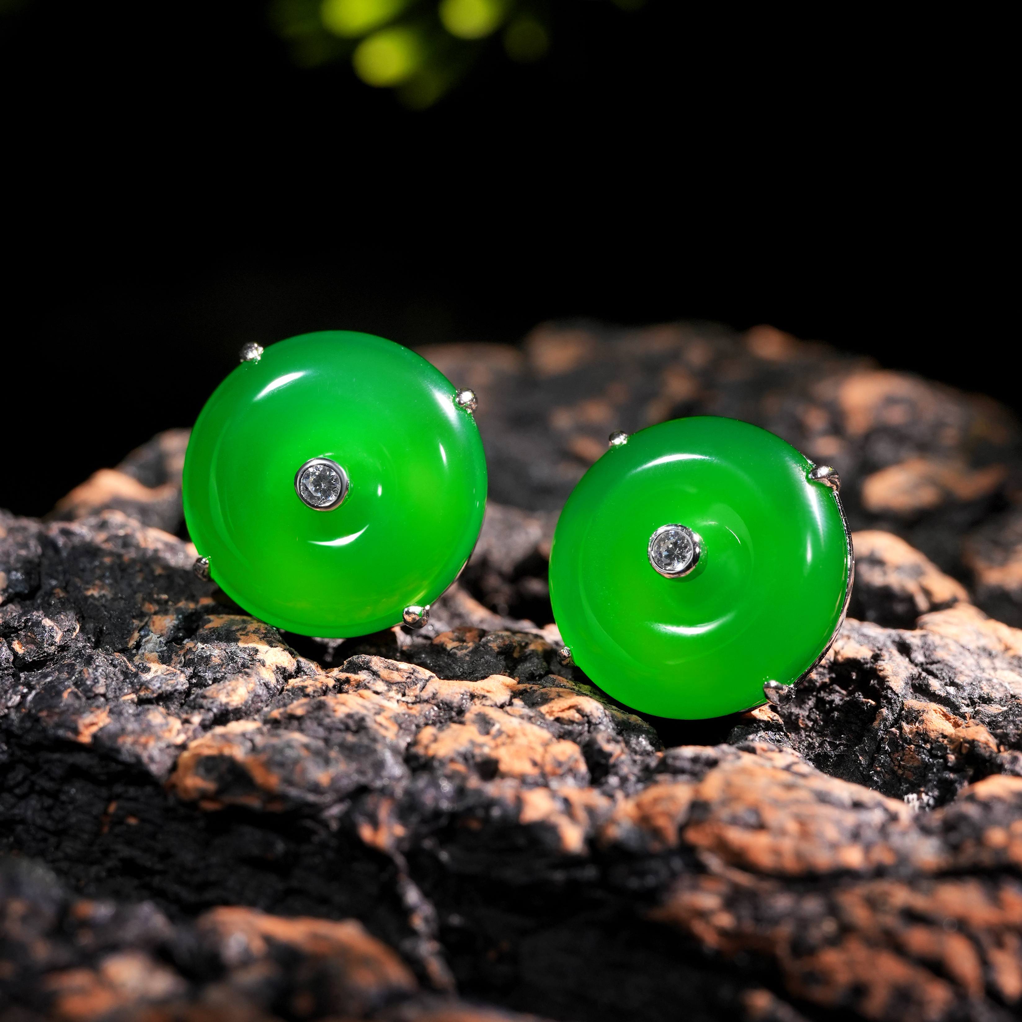 VISING珠宝天然马料绿玉髓平安扣耳钉耳饰耳环