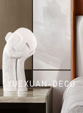 粤萱简约现代树脂人物陶瓷摆件售楼处样板间床柜家庭酒店展厅软装