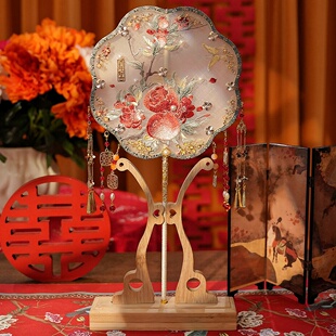 新娘喜扇秀禾服团扇结婚婚礼团扇古风扇子出嫁扇刺绣扇中式手捧花