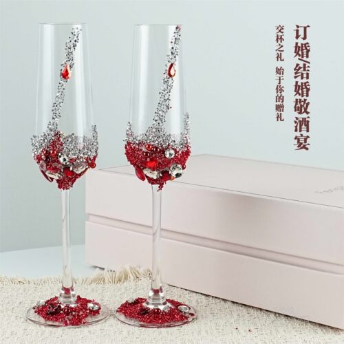 送新人高级实用结婚订婚红色碎钻敬酒杯一对高脚杯婚礼香槟红酒杯