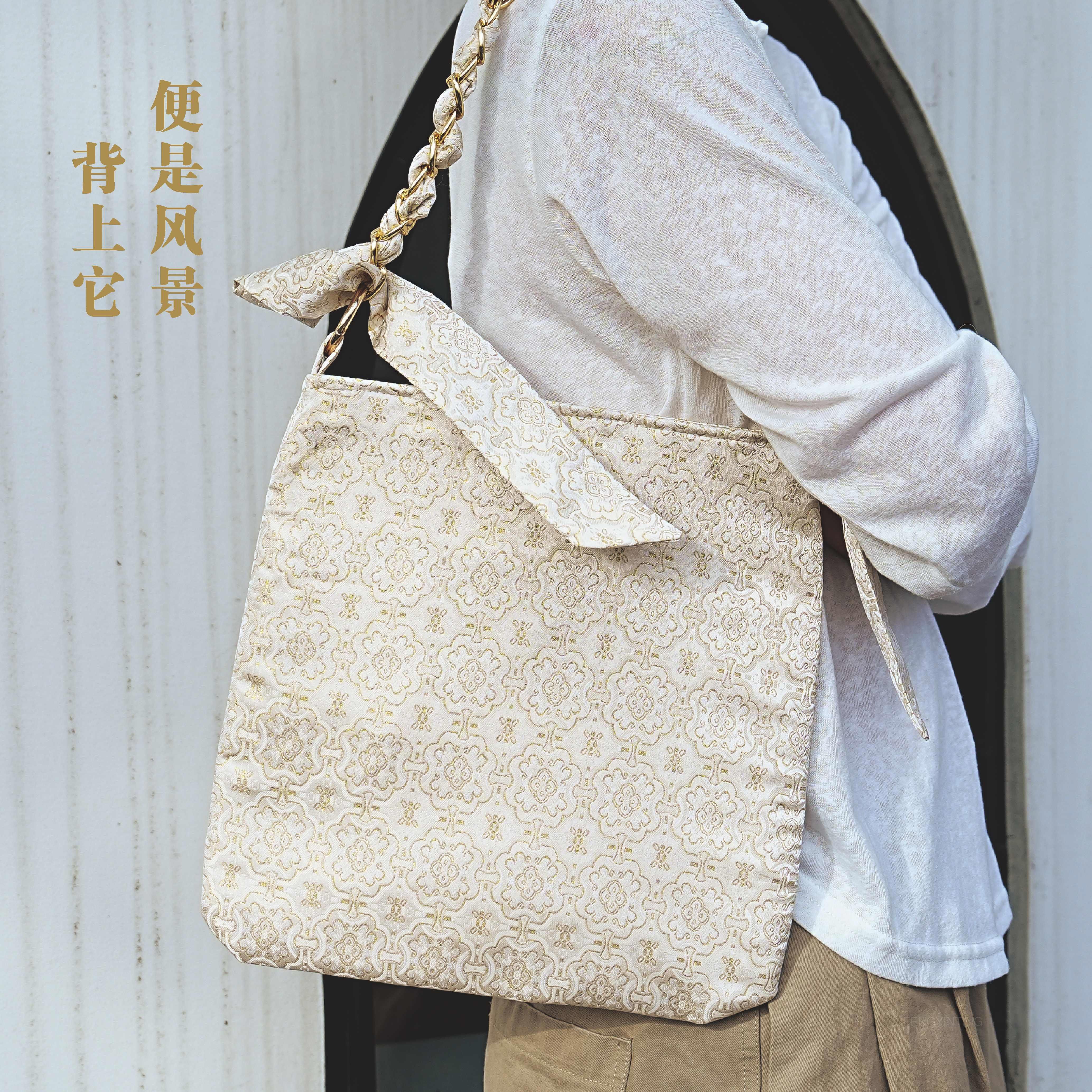 新中式国风手提包女2025秋冬新款轻奢高级小众设计手提单肩珍珠包,箱包皮具/热销女包/男包,单肩包,淘宝优惠券,粉丝福利购,淘宝优惠卷