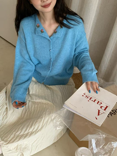 慵懒风女新款韩版宽松刺绣小花朵百搭翻领长袖针织衫毛衣开衫外套