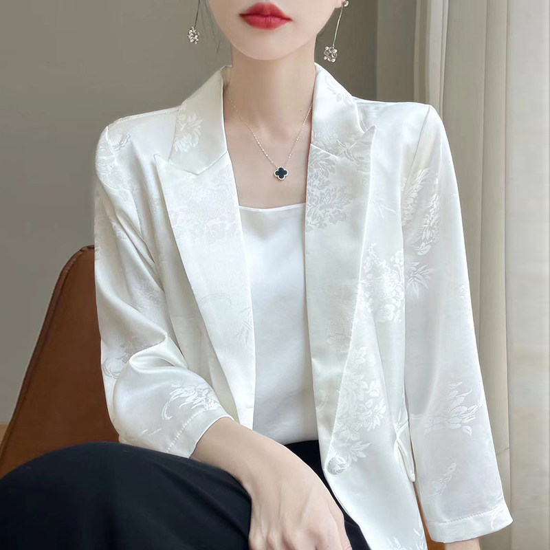 25新款醋酸缎面春夏秋女西装领中长款设计感提花外搭西服时尚上衣