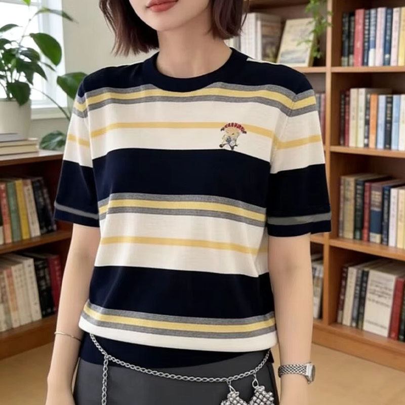 冰丝针织衫女短袖圆领夏季新款套头宽松打底条纹拼色刺绣上衣半袖