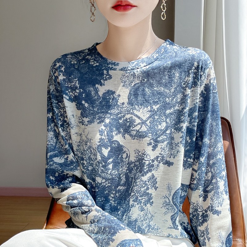 2025新款蝴蝶印花网纱透气薄款打底衫上衣减龄长袖百搭防晒T恤女