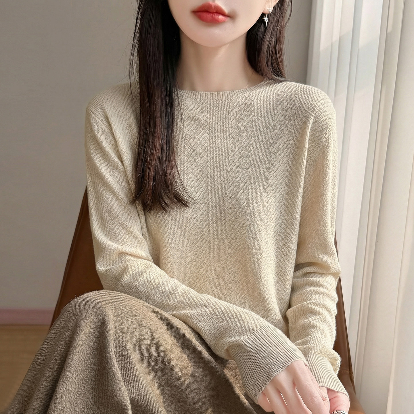 2026新款高级感亲肤圆领百搭针织毛衫女软糯薄款宽松长袖打底上衣