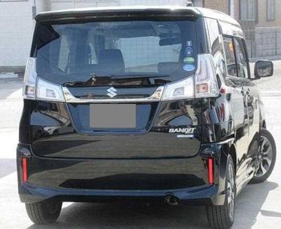 适用右軚铃木Solio Bandit后雨刮片刮雨器汽车水撥后窗雨刷器摇臂