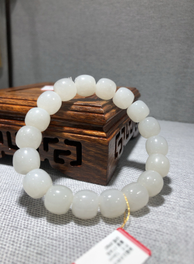 新疆和田玉且末料羊脂白玉老型珠手串