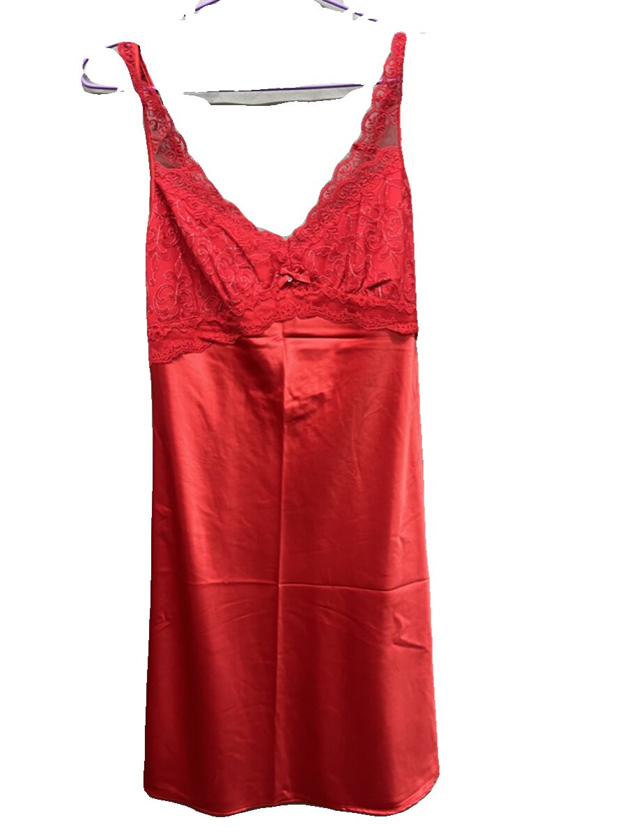 E-LOVES EBLIN WEDDING SERIES P21 RED NATAL YEAR COMFORTABLE AND NOBLE NIGHTGOWN SET SERIES C11011