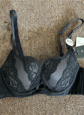 衣恋旗下EBLIN 黑色蕾丝上托聚拢U型杯性感女性文胸ECBR811032