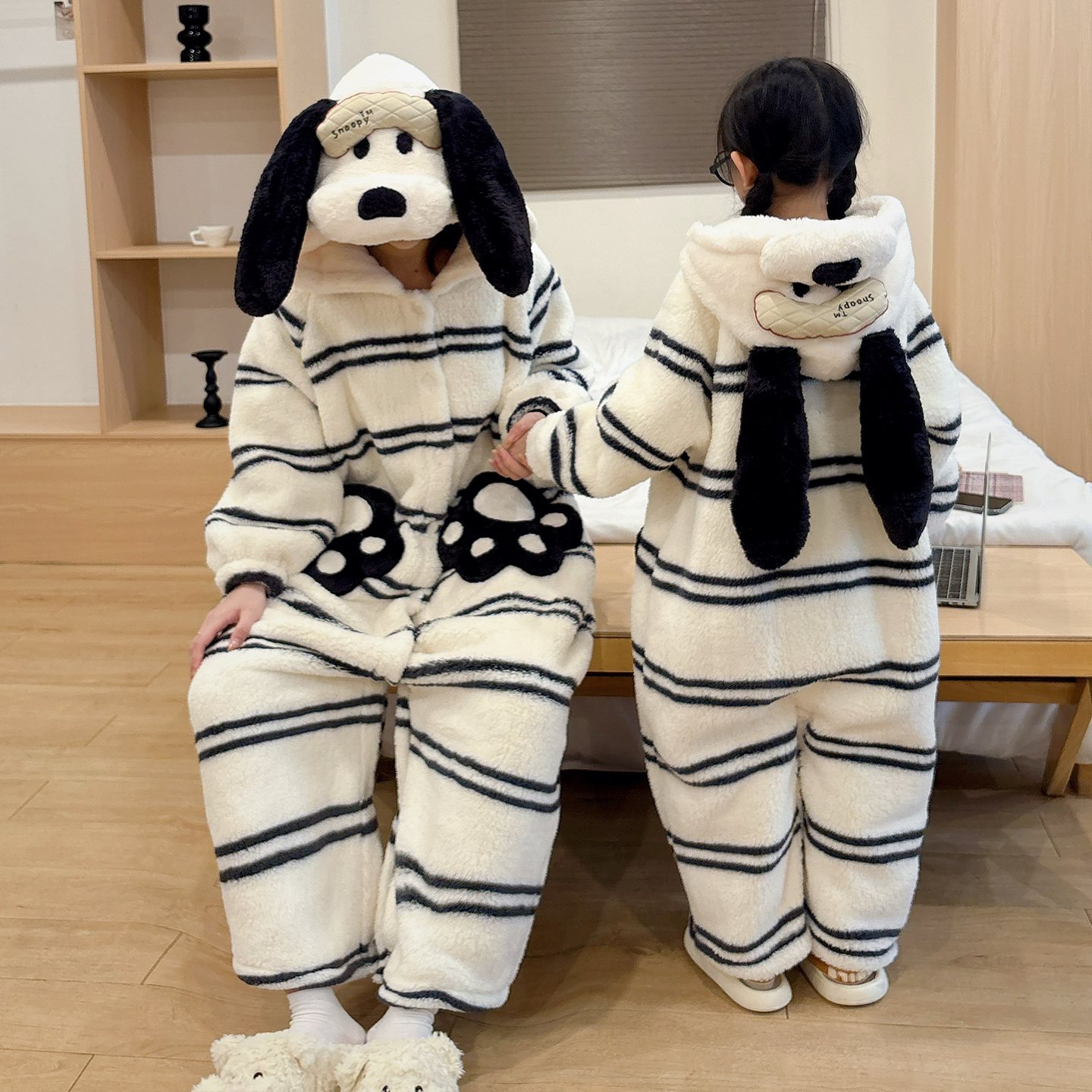 可爱亲子珊瑚绒连体睡衣冬季加厚保暖家居服法兰绒母女童长款睡裙