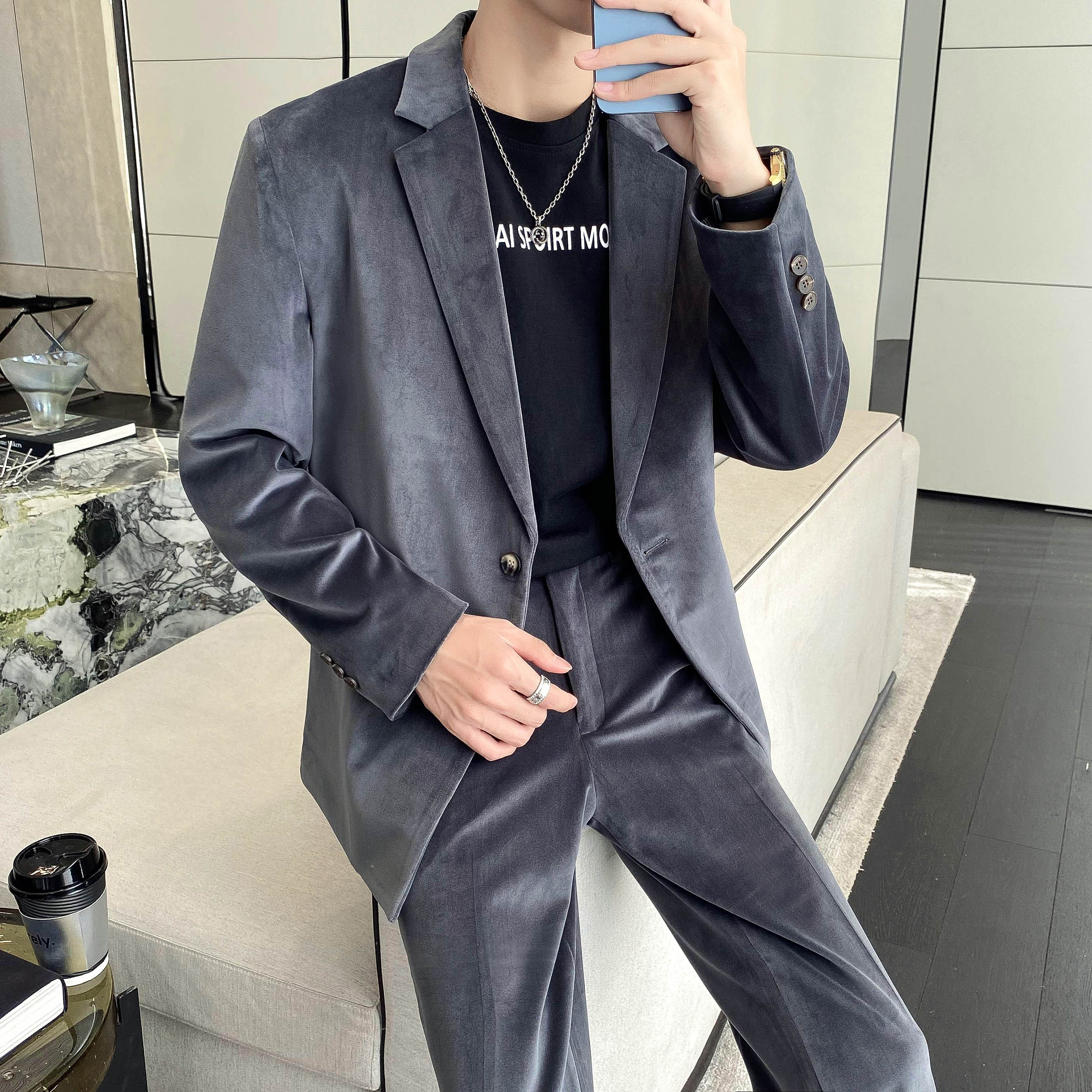 ins轻熟风英伦纯色长袖西服阔版宽松休闲丝绒小西装外套X22-P150，男装西服套装，电商C308