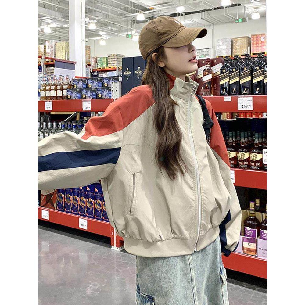 高级感超好看撞色冲锋衣女202短外套
