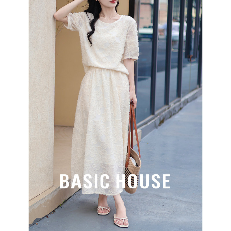 Basic House/百家好立体绣花泡泡袖巨好看的夏天套装两件套装裙女