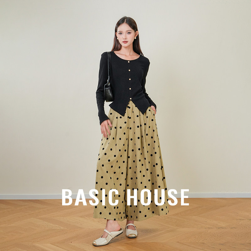 Basic House/百家好法式设计感夏季上衣女修身波点半身裙两件套装